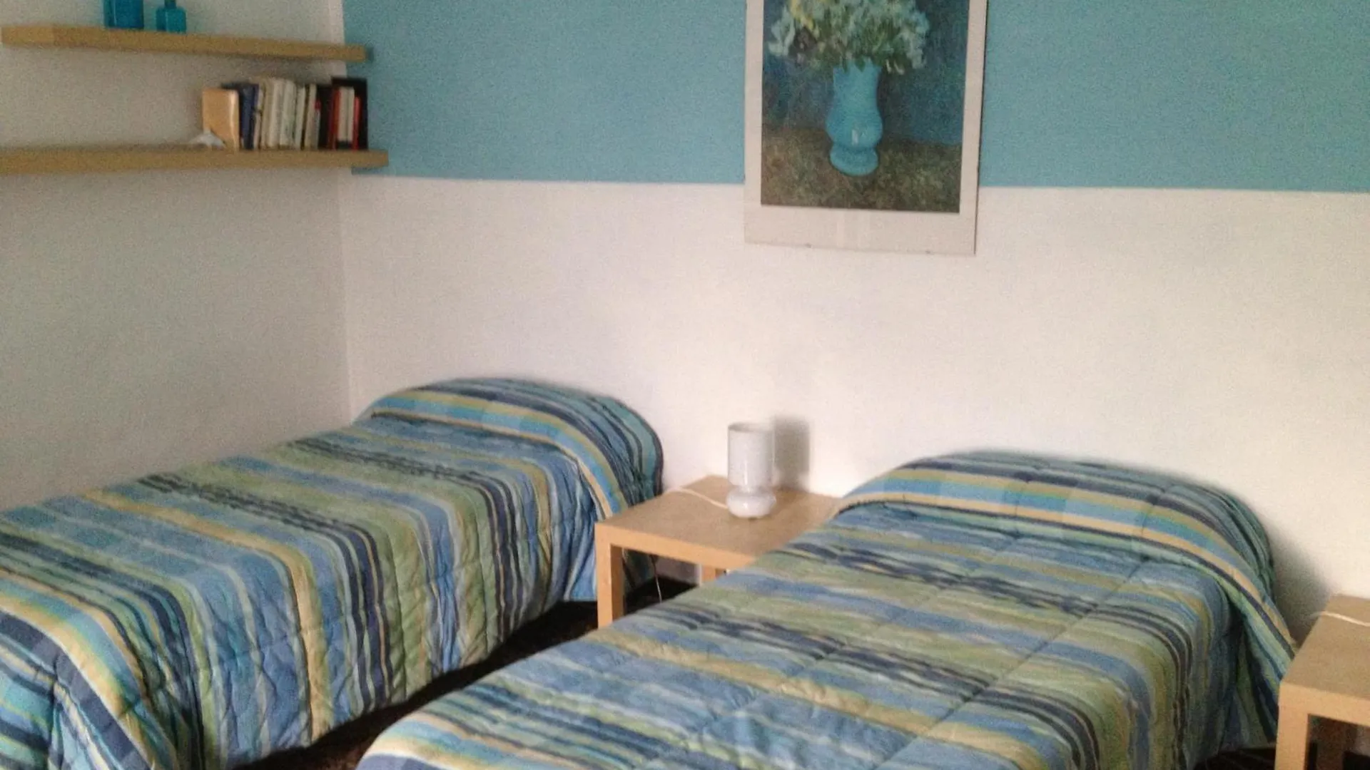 לינה וארוחת בוקר ג'נובה B&B Blue Home